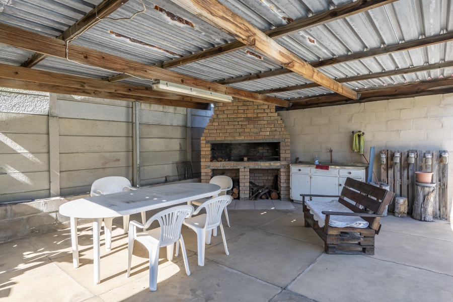 3 Bedroom Property for Sale in Protea Heights Western Cape